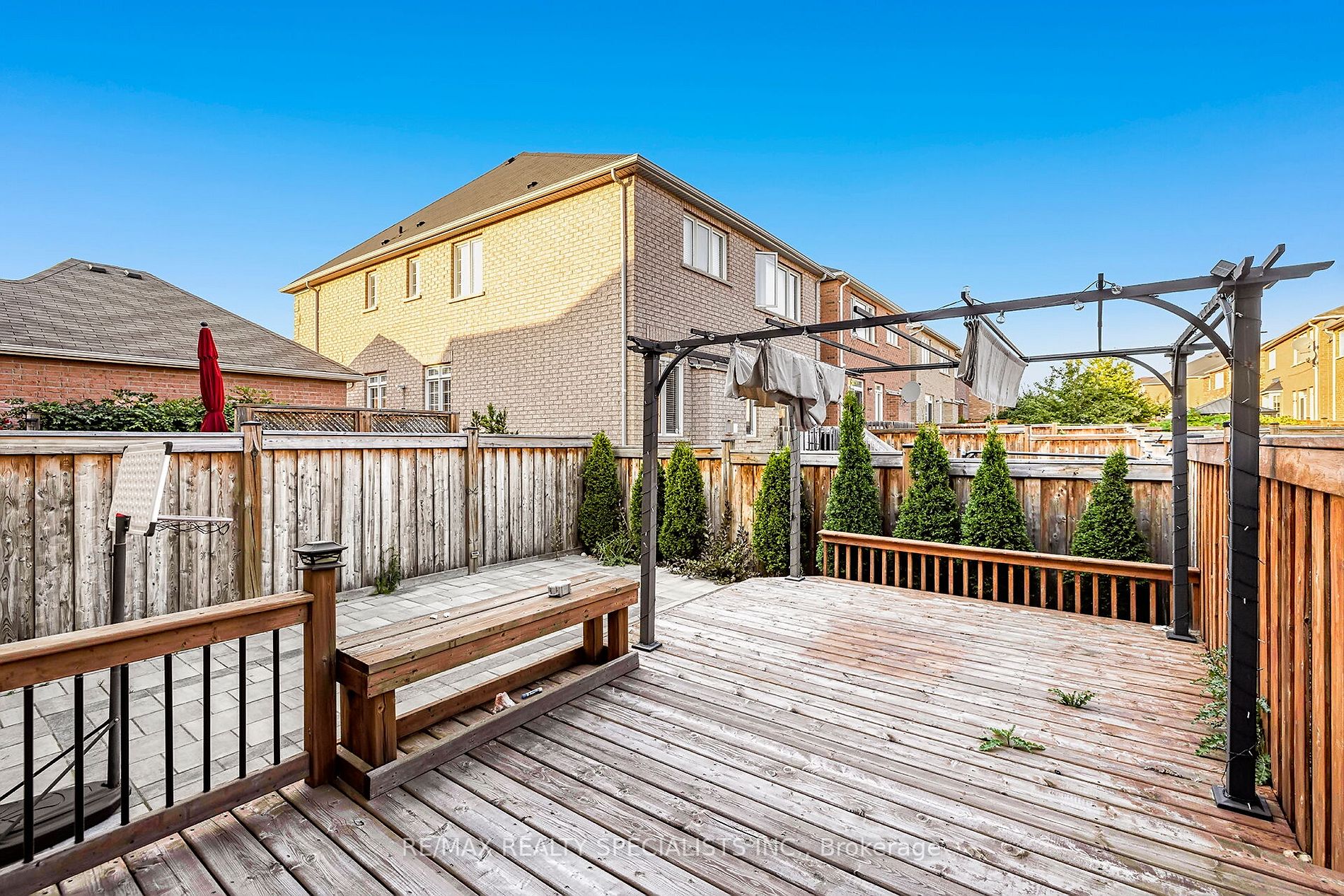 89 Sky Harbour Dr