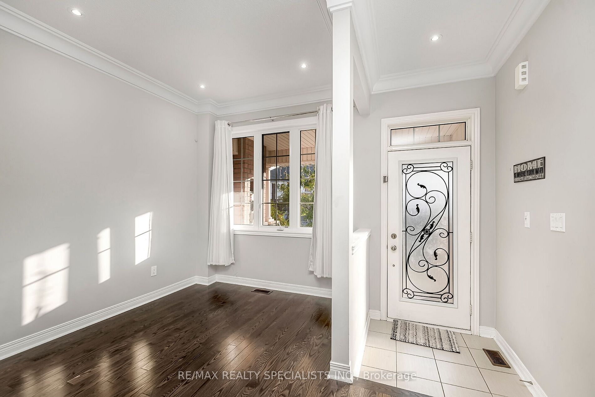 89 Sky Harbour Dr