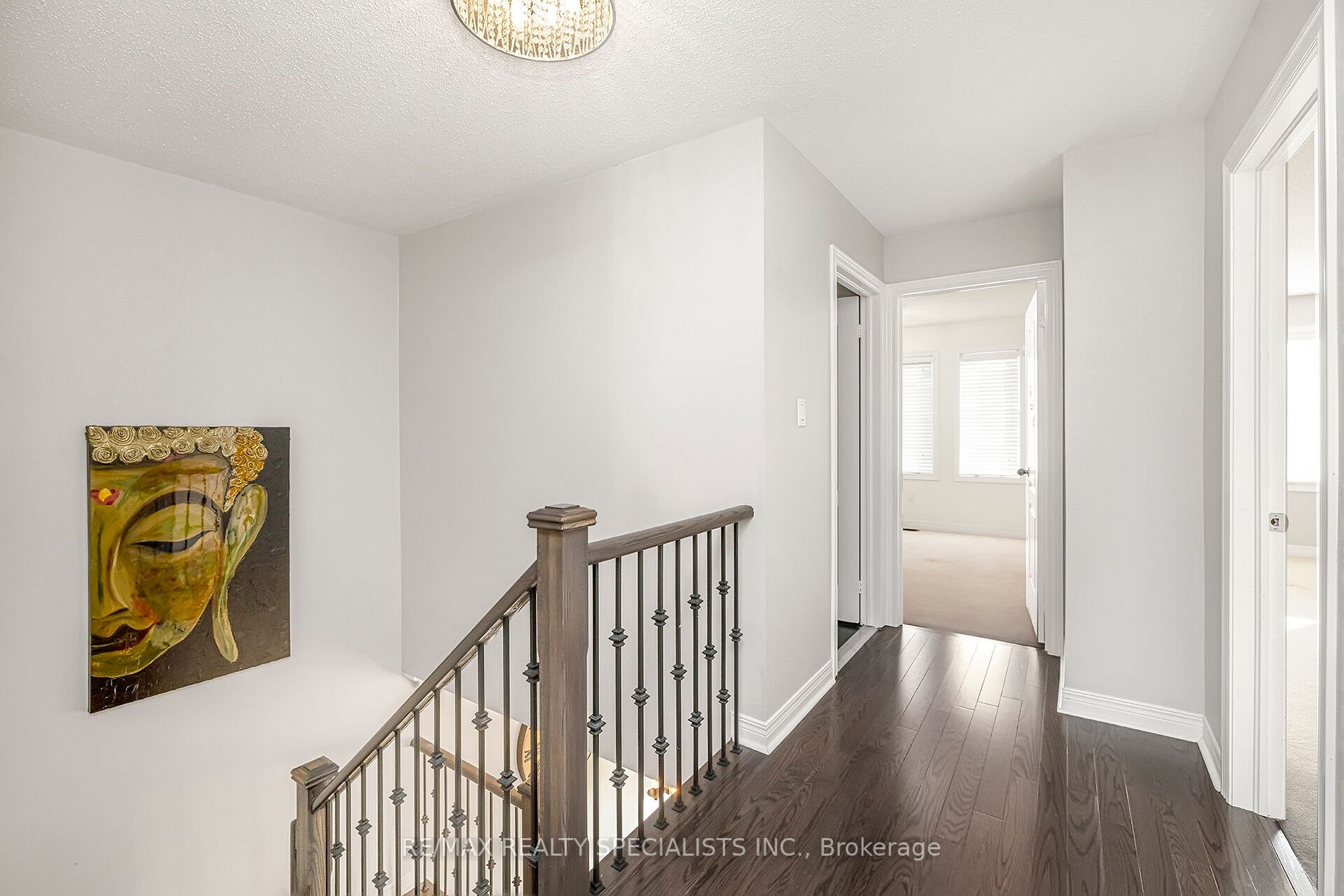 89 Sky Harbour Dr