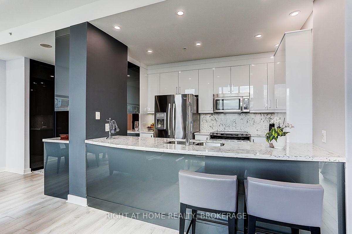 3985 GRAND PARK Drive, #PH2803