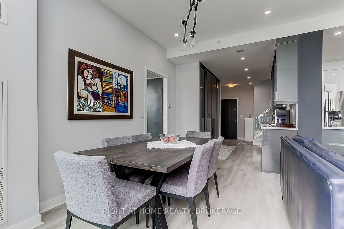 3985 GRAND PARK Drive, #PH2803