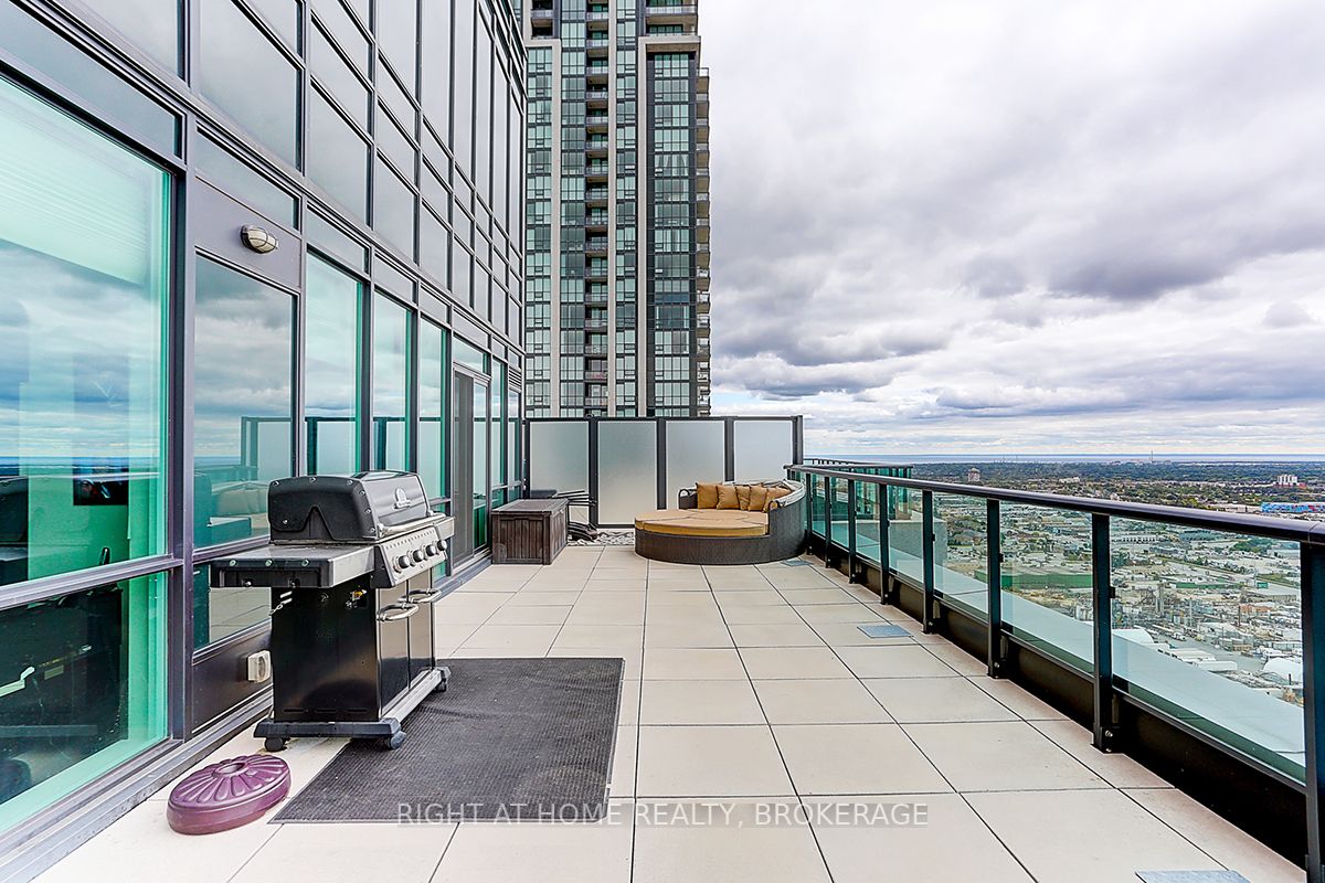 3985 GRAND PARK Drive, #PH2803