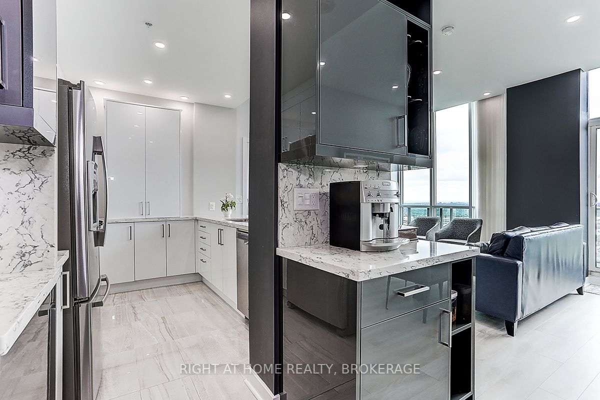 3985 GRAND PARK Drive, #PH2803