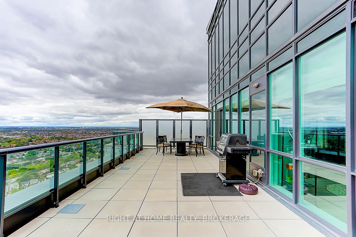 3985 GRAND PARK Drive, #PH2803