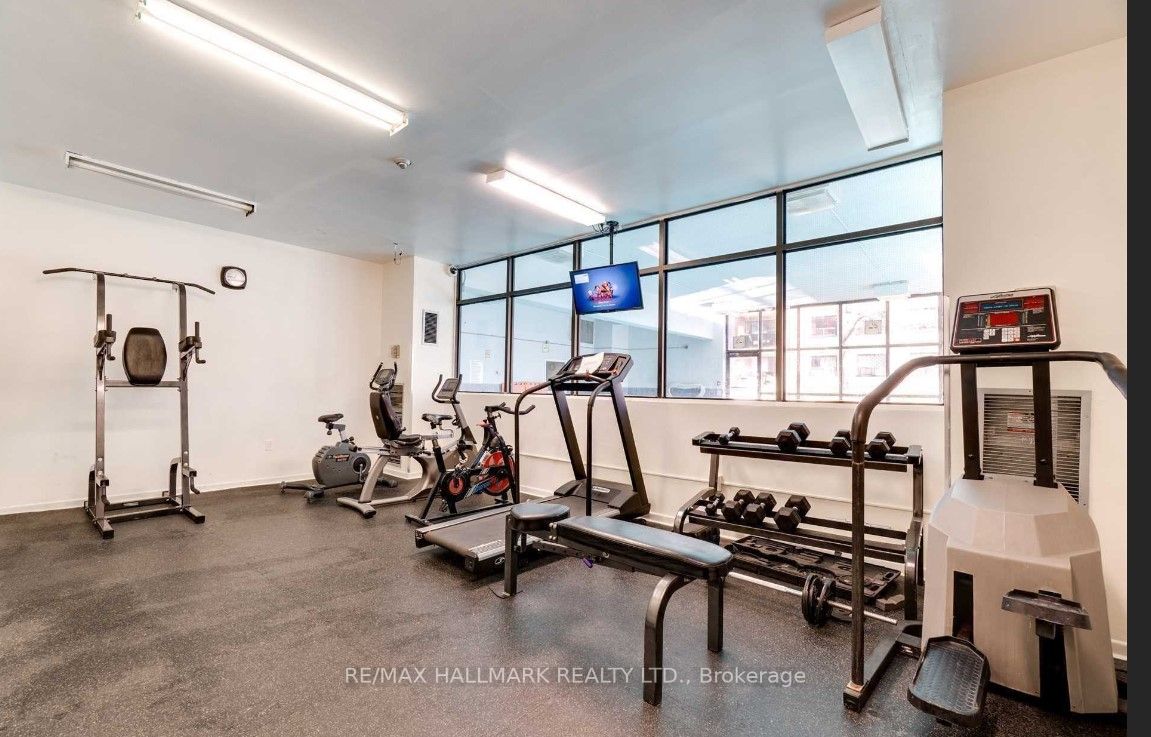 135 Marlee Avenue, #1103