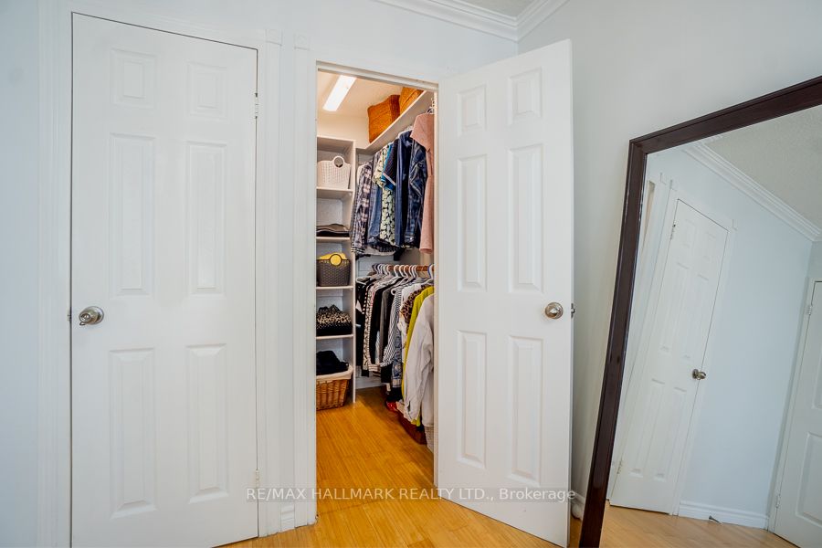 135 Marlee Avenue, #1103