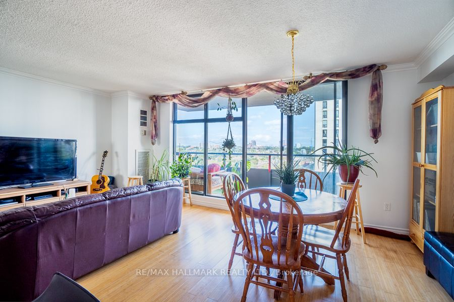 135 Marlee Avenue, #1103
