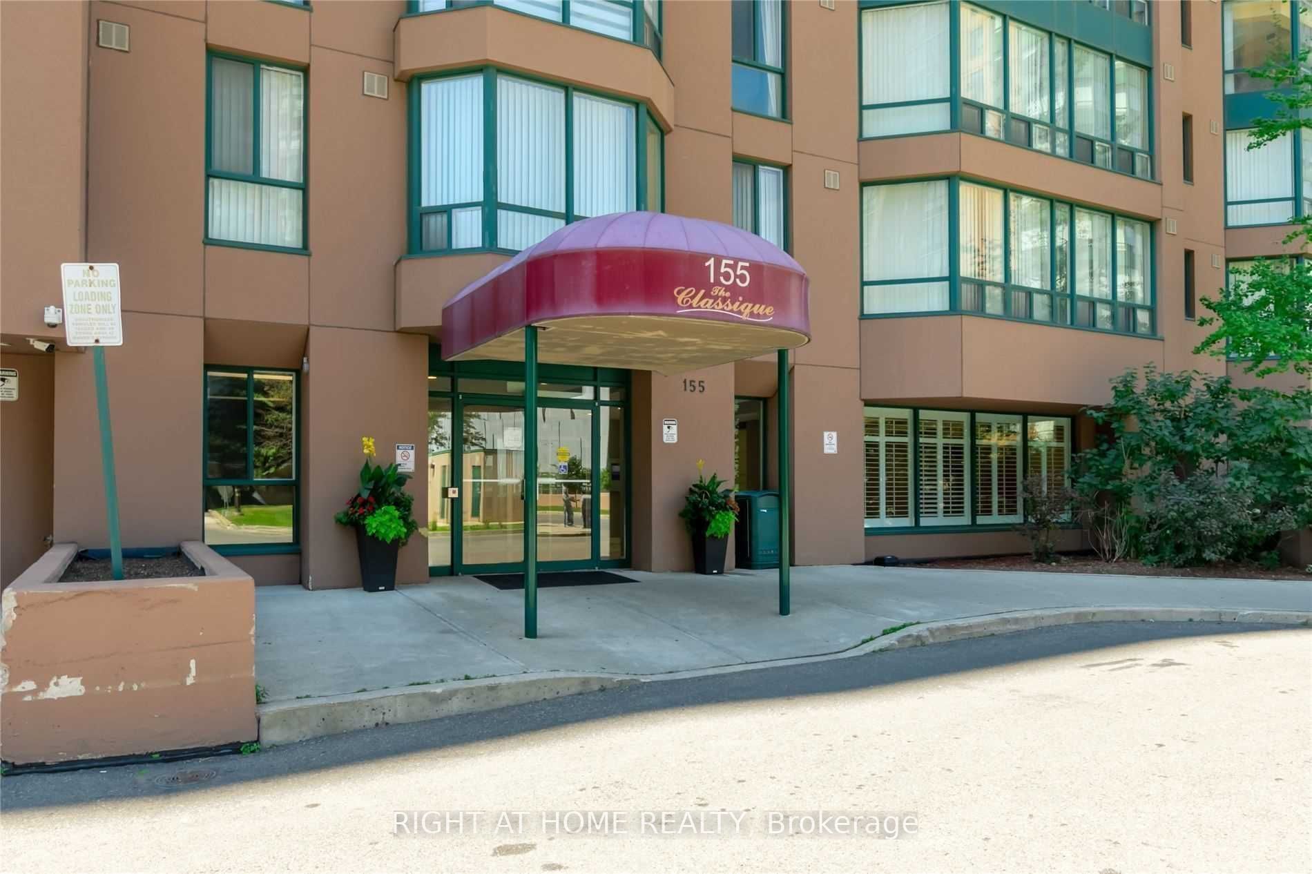 155 Hillcrest Avenue, #2004