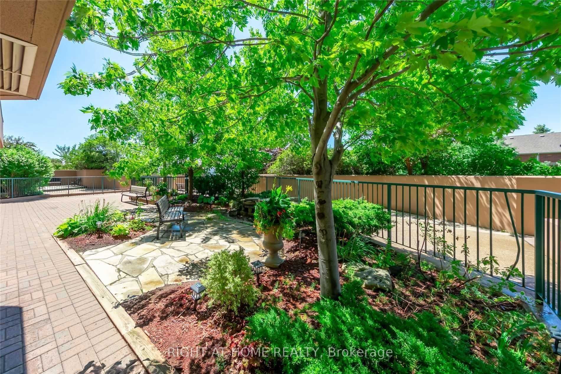 155 Hillcrest Avenue, #2004