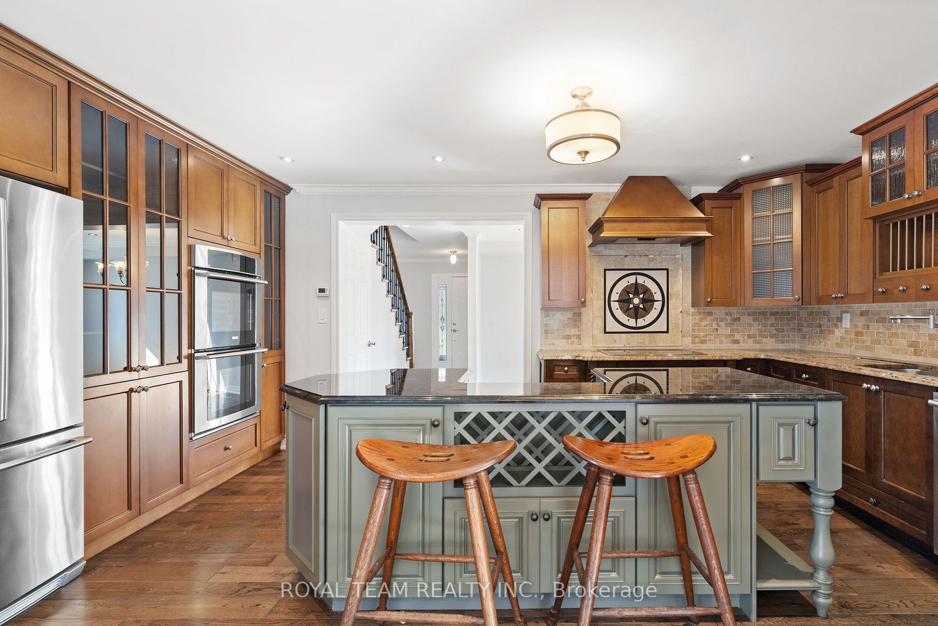 35 Glenmanor Drive