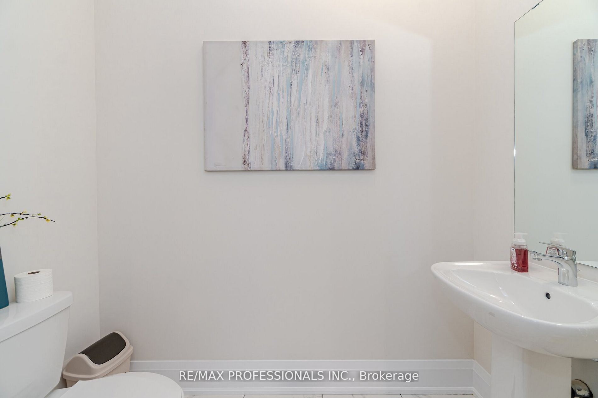 12 Walkercleave Dr