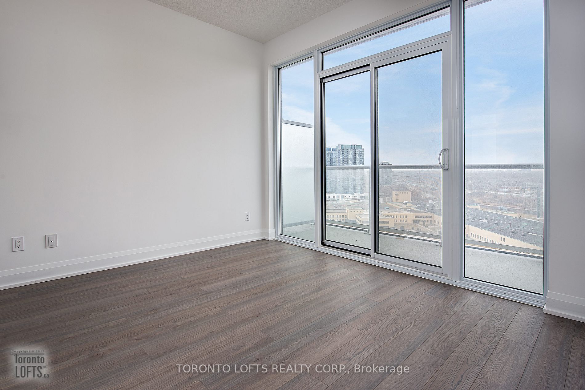 56 Annie Craig Dr, #1608