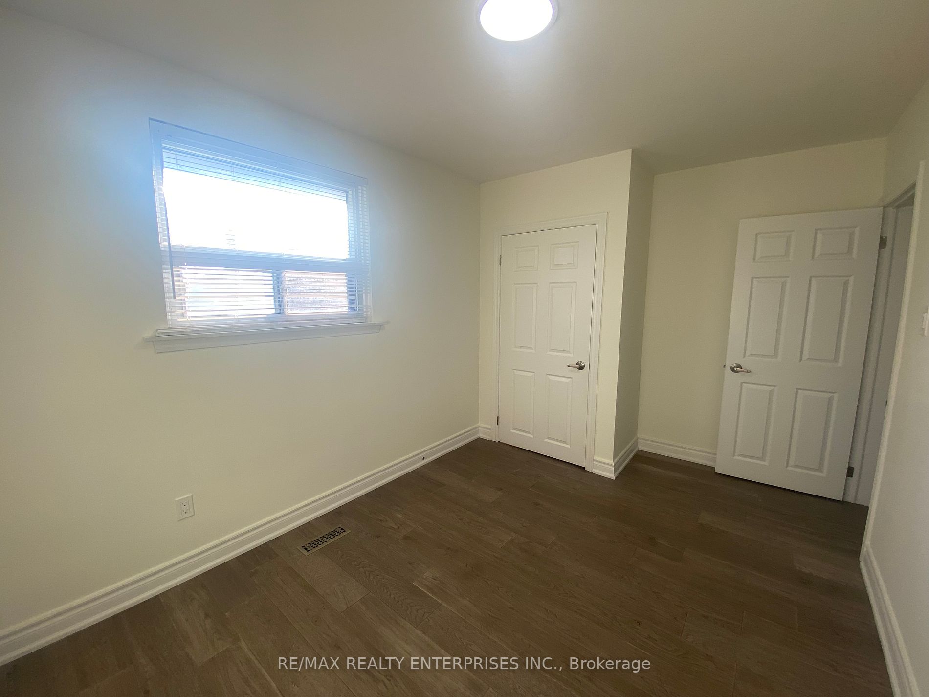 3370 Queen Frederica Drive, #UPPER