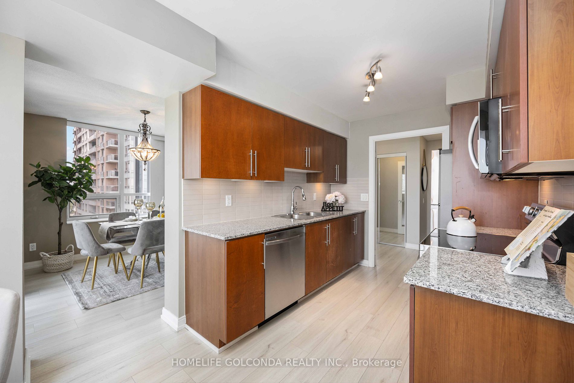 35 Viking Lane, #1140