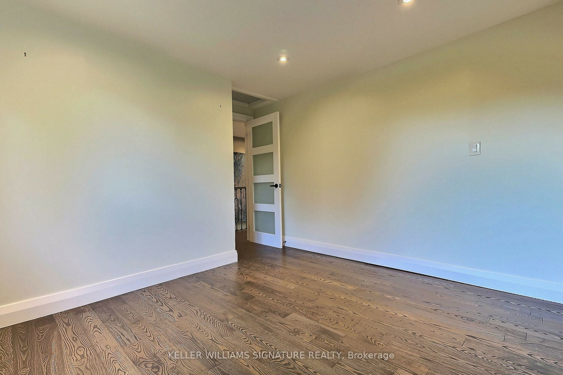 2130 Jenner Court