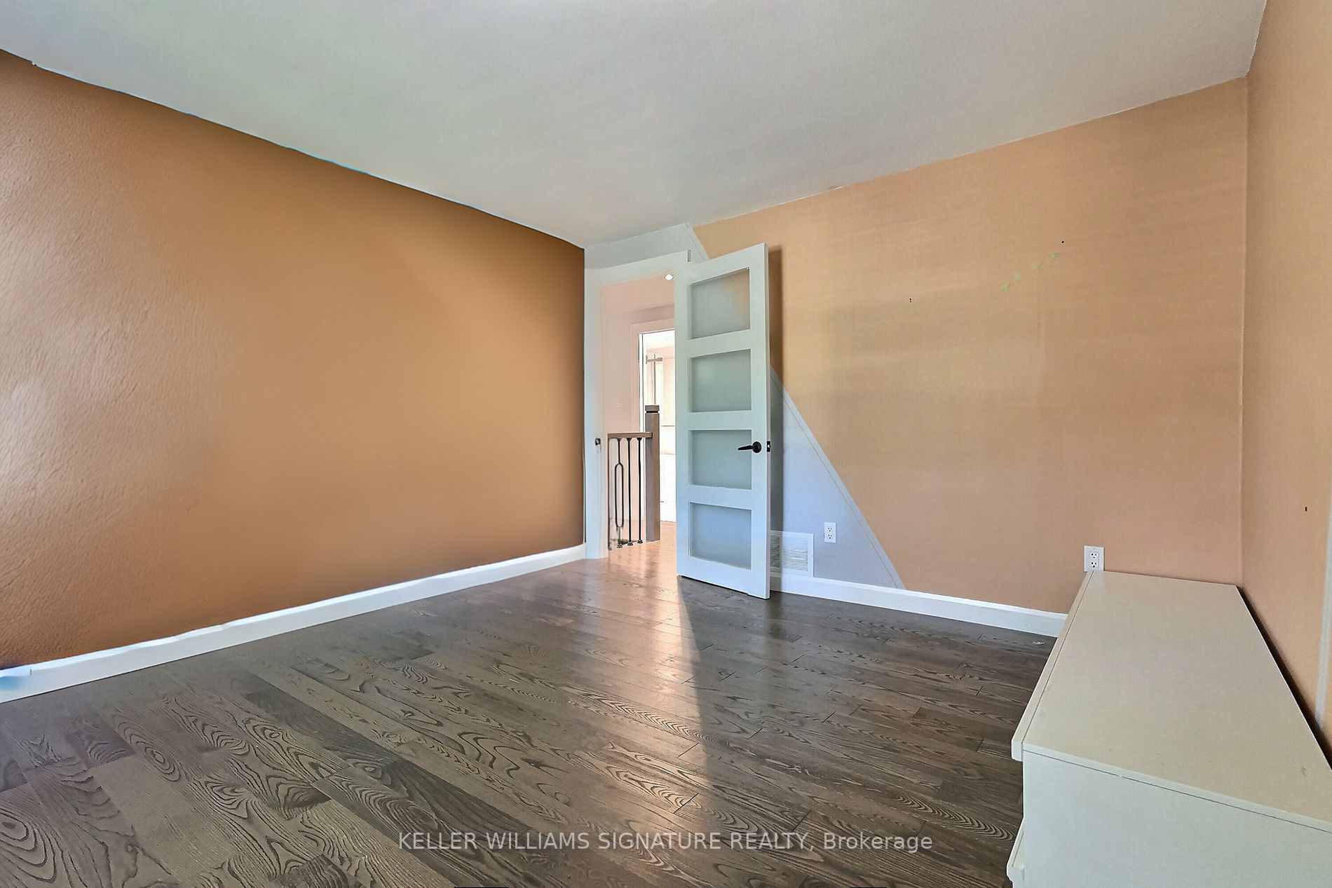 2130 Jenner Court