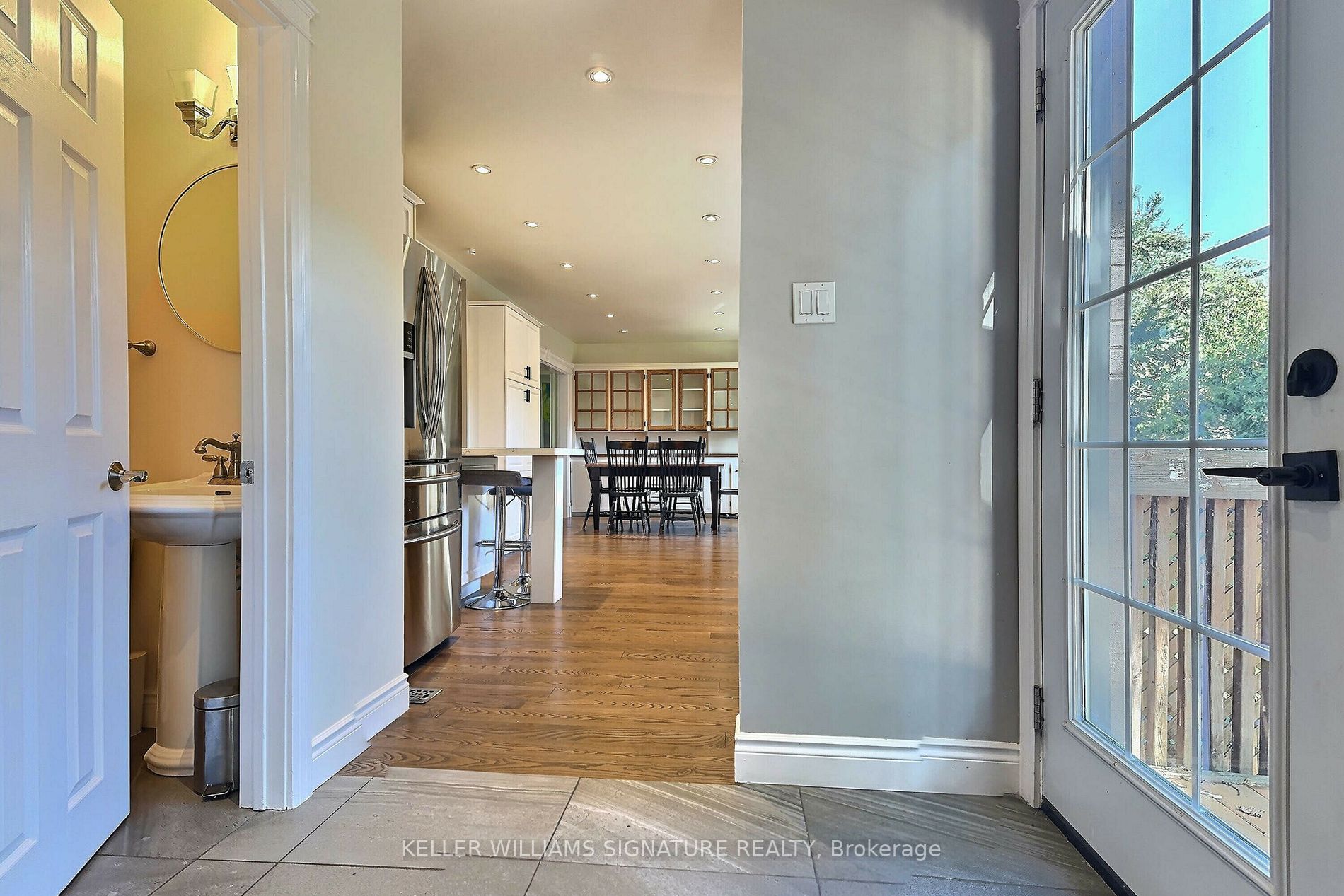 2130 Jenner Court