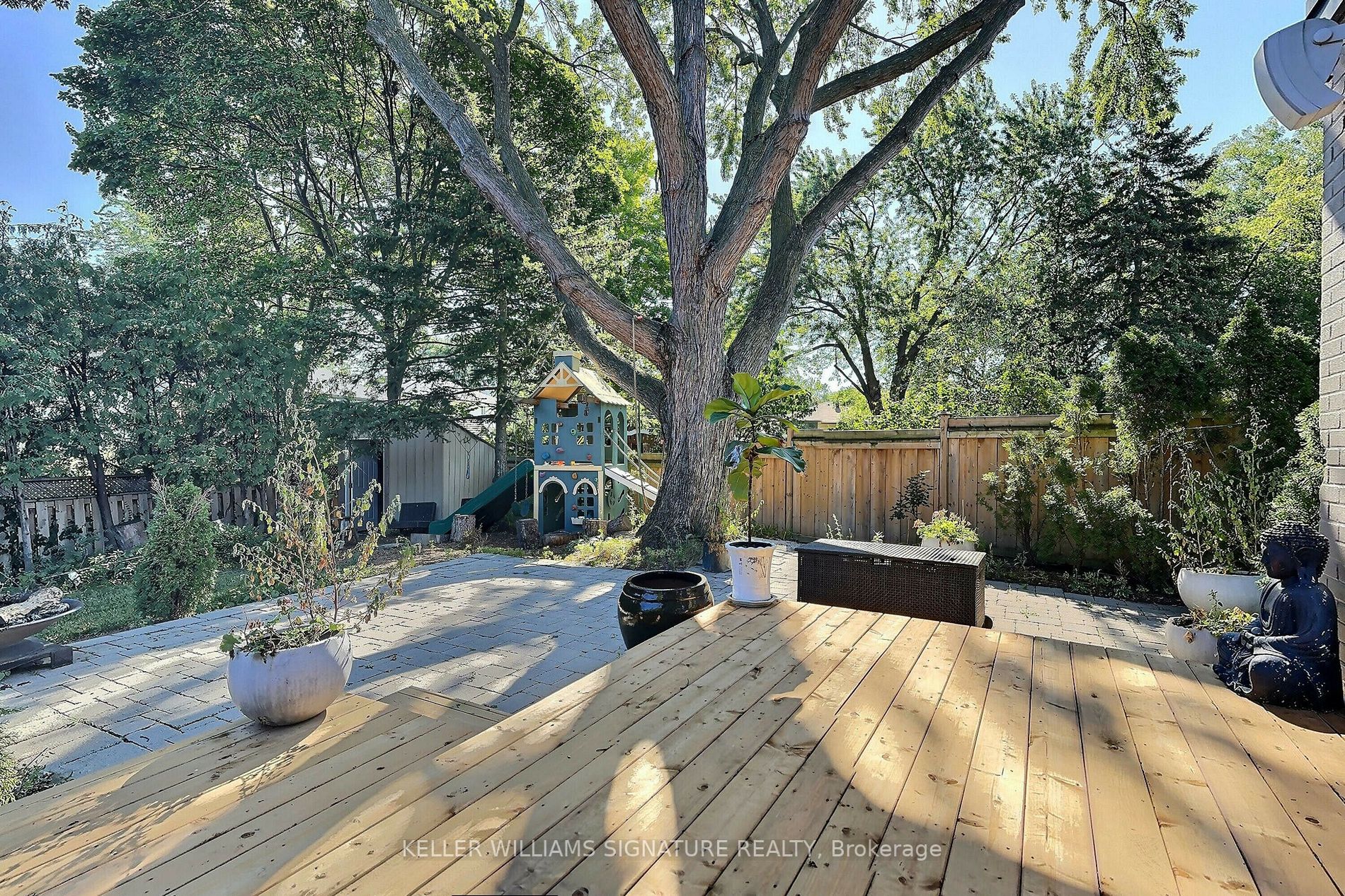 2130 Jenner Court