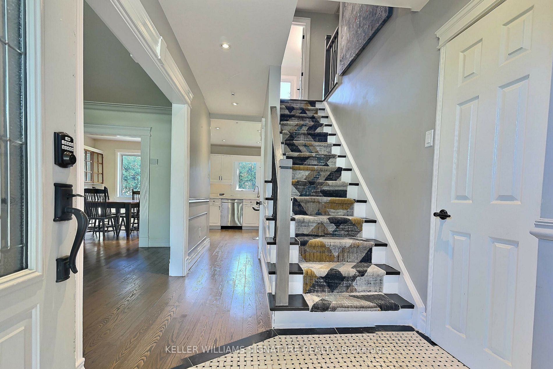 2130 Jenner Crt