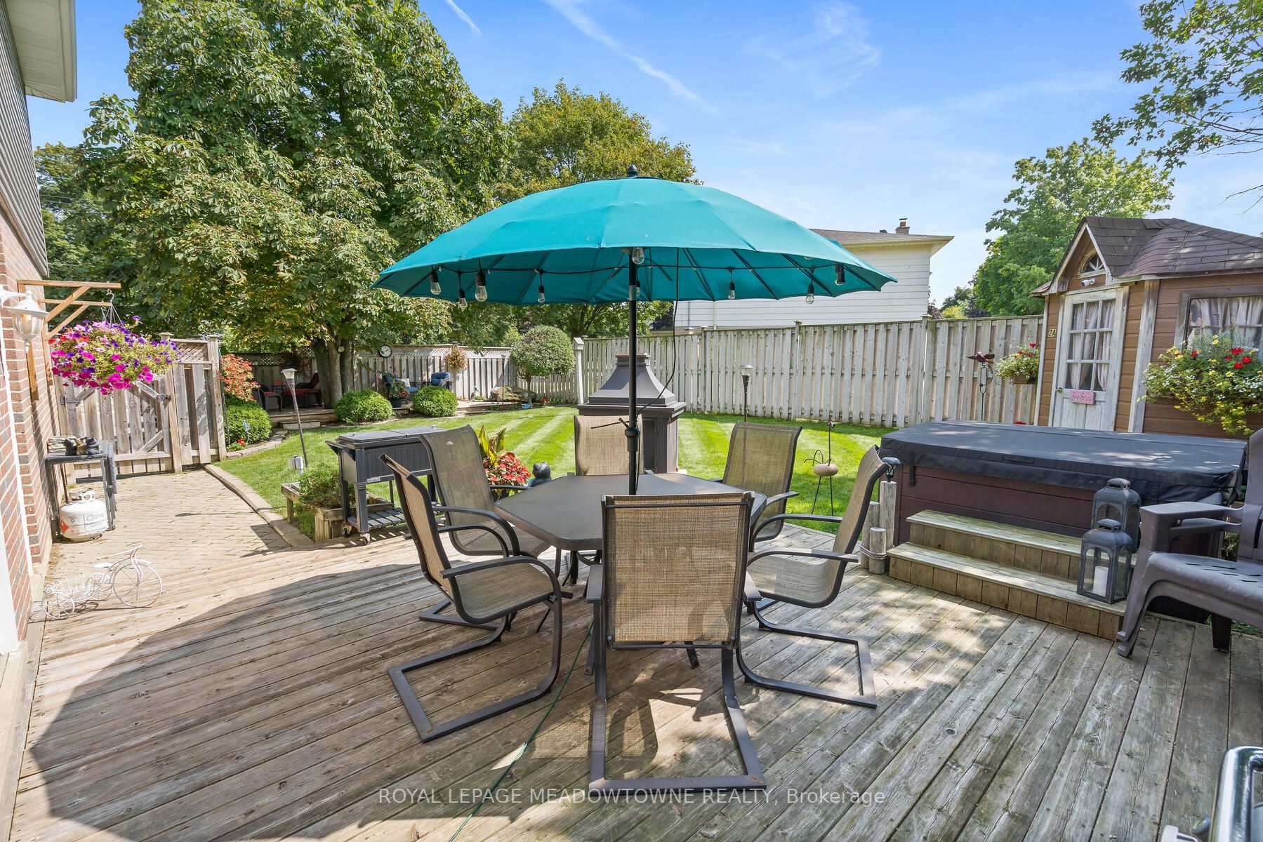 2 Metcalfe Court