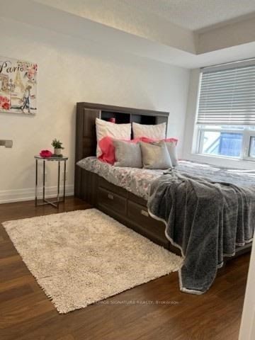 1 De Boers Dr, #701