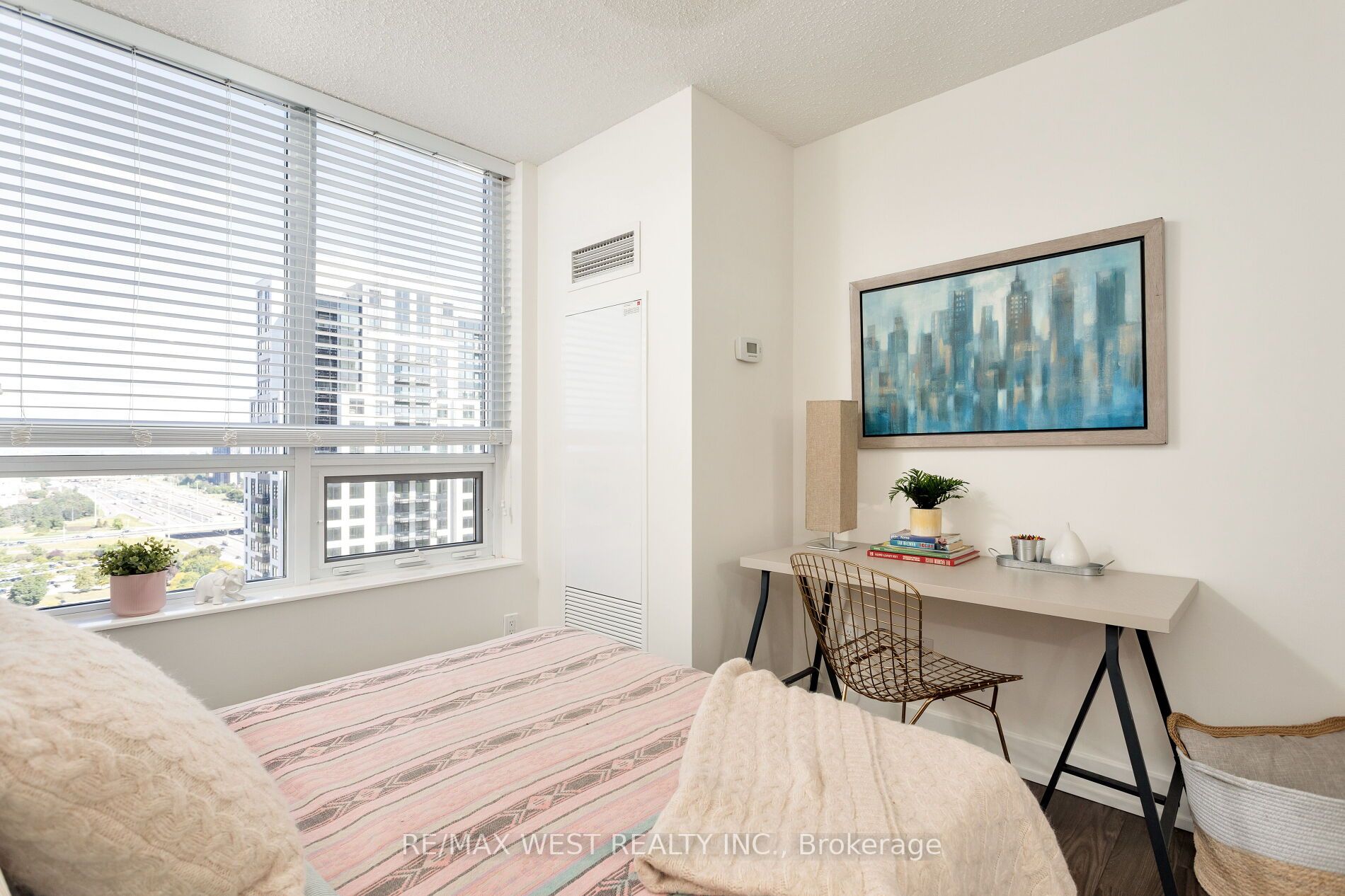 6 Eva Road, #2203