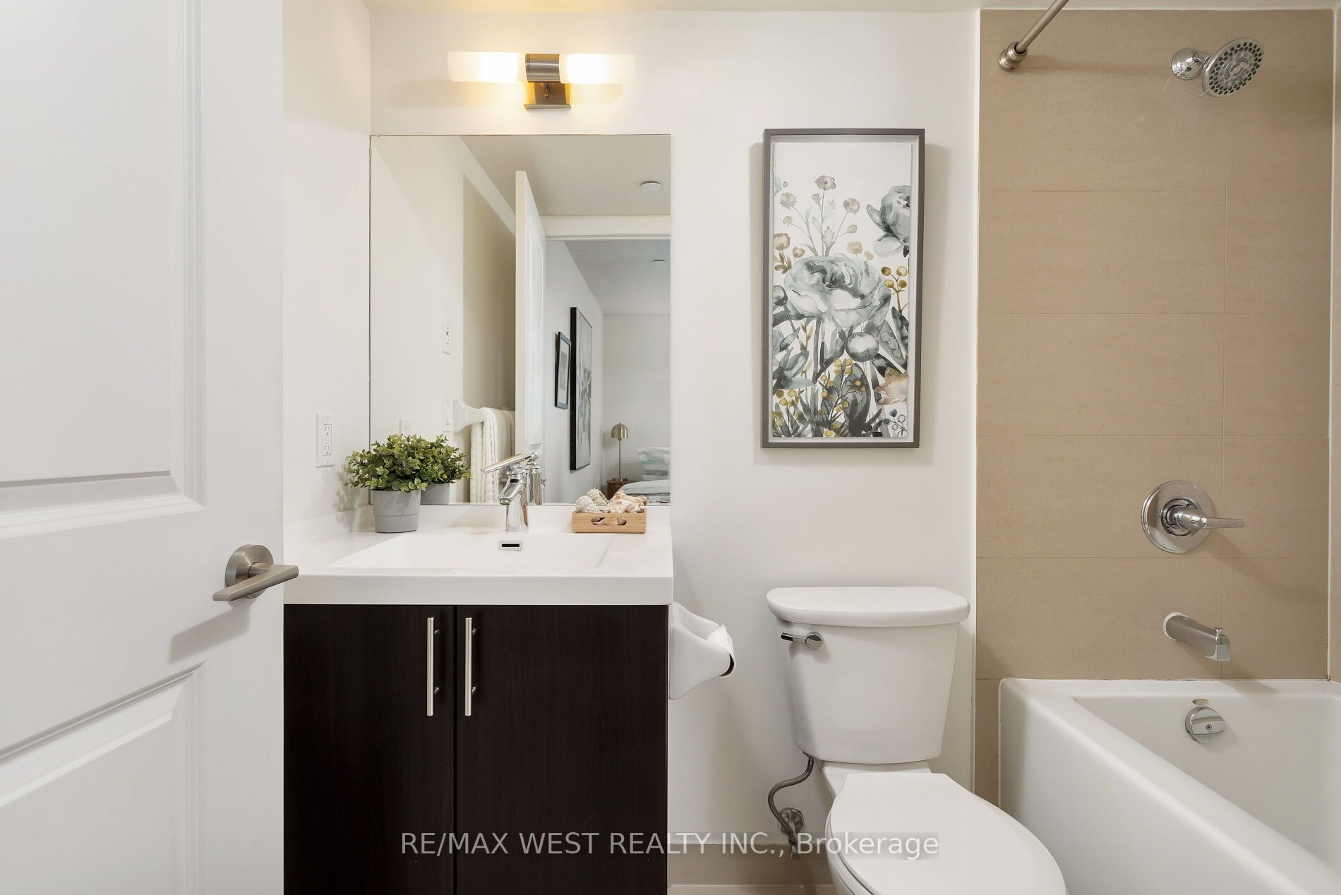 6 Eva Road, #2203