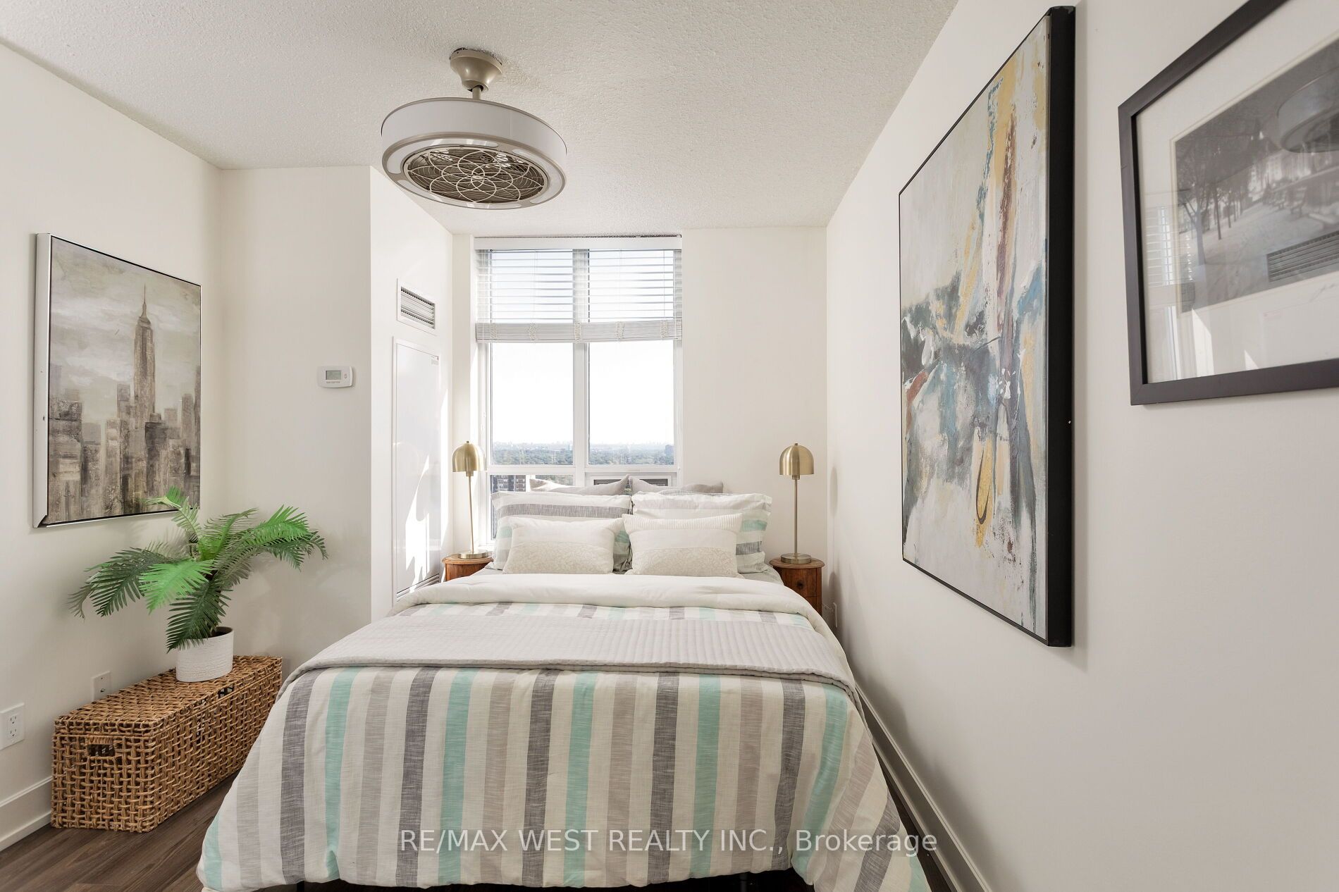 6 Eva Road, #2203
