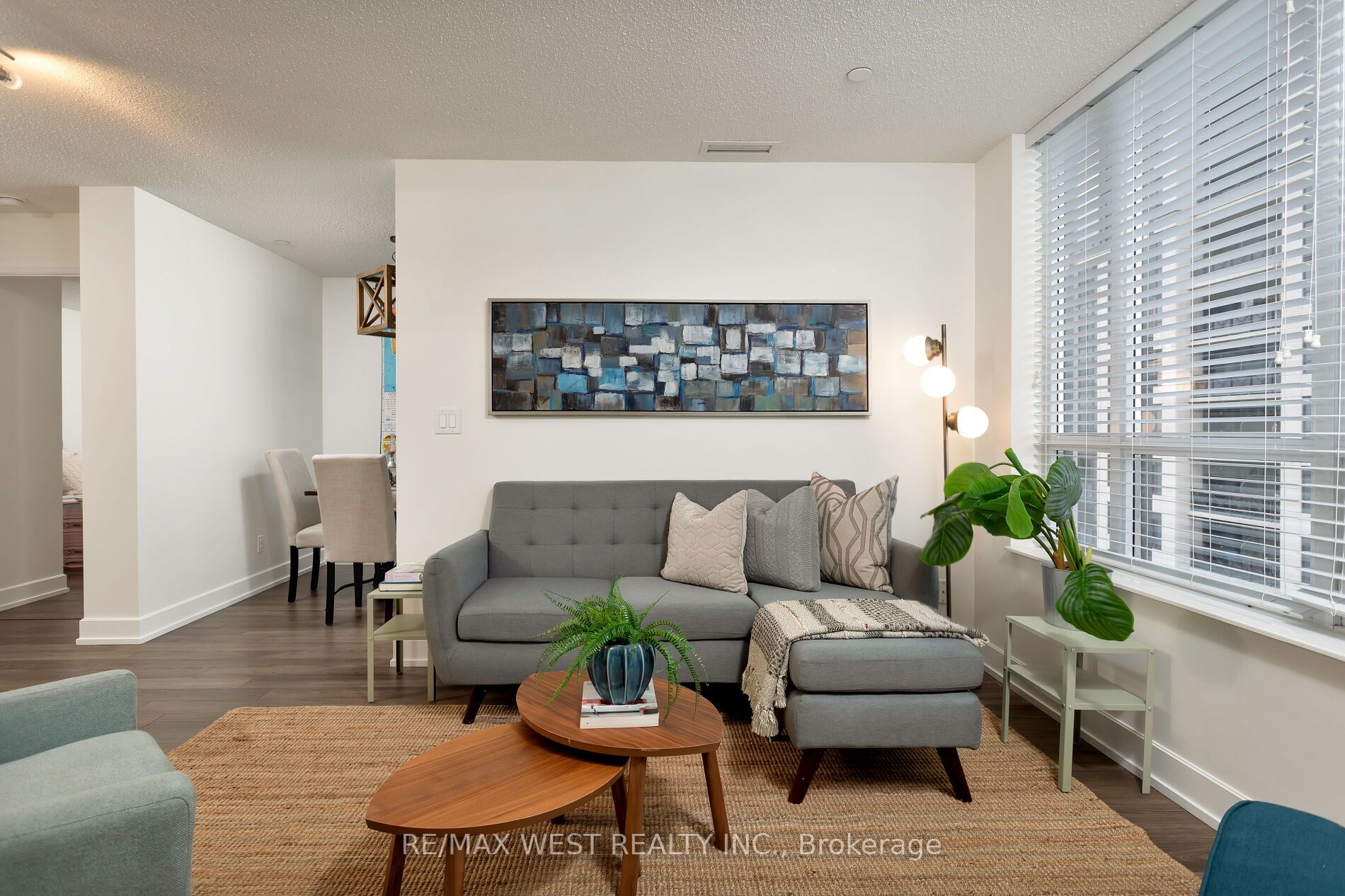 6 Eva Road, #2203