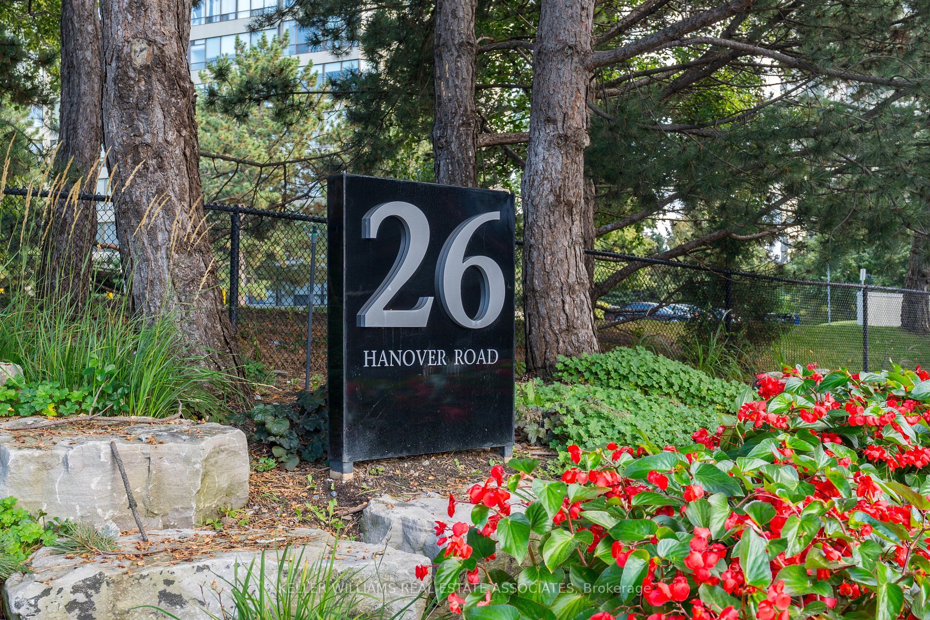 26 Hanover Rd, #1611