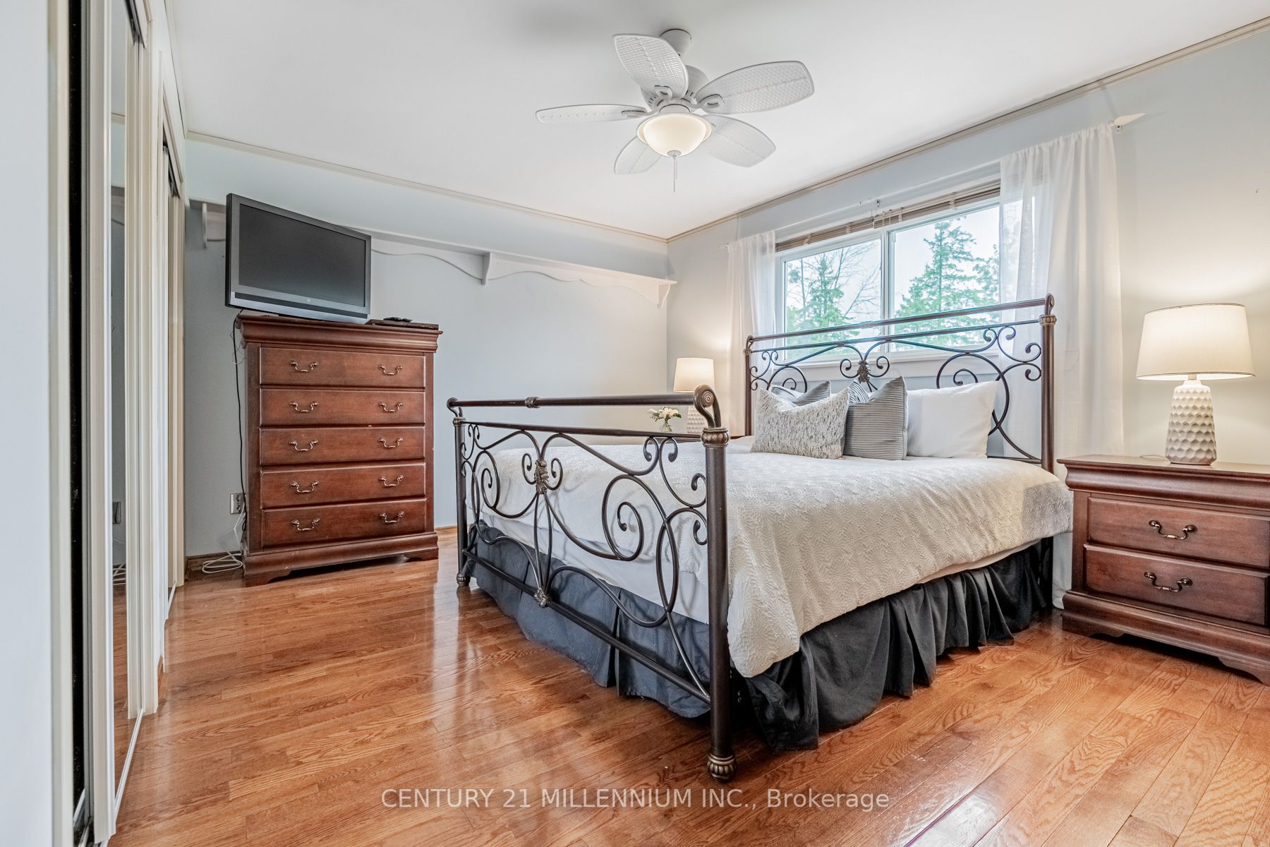4 Birchview Drive