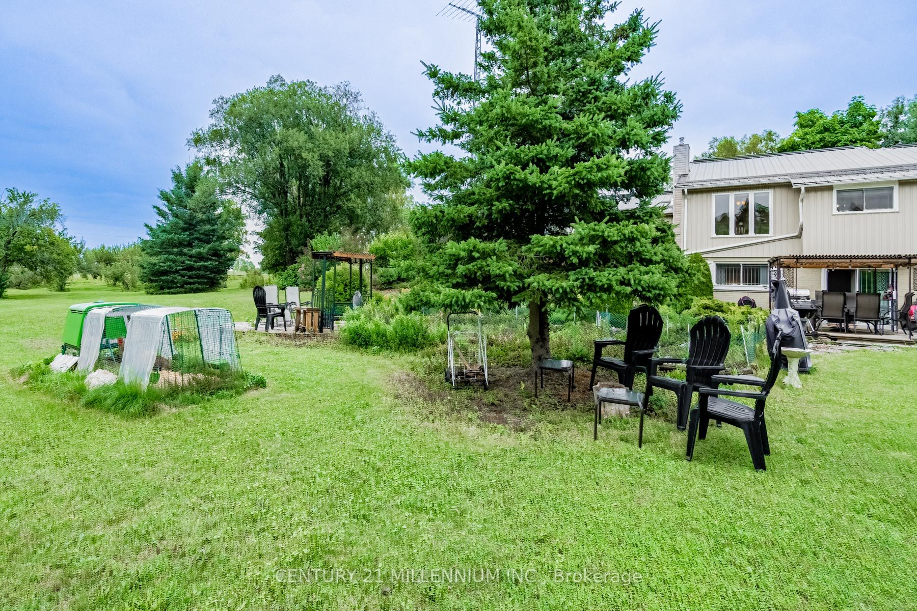 4 Birchview Drive