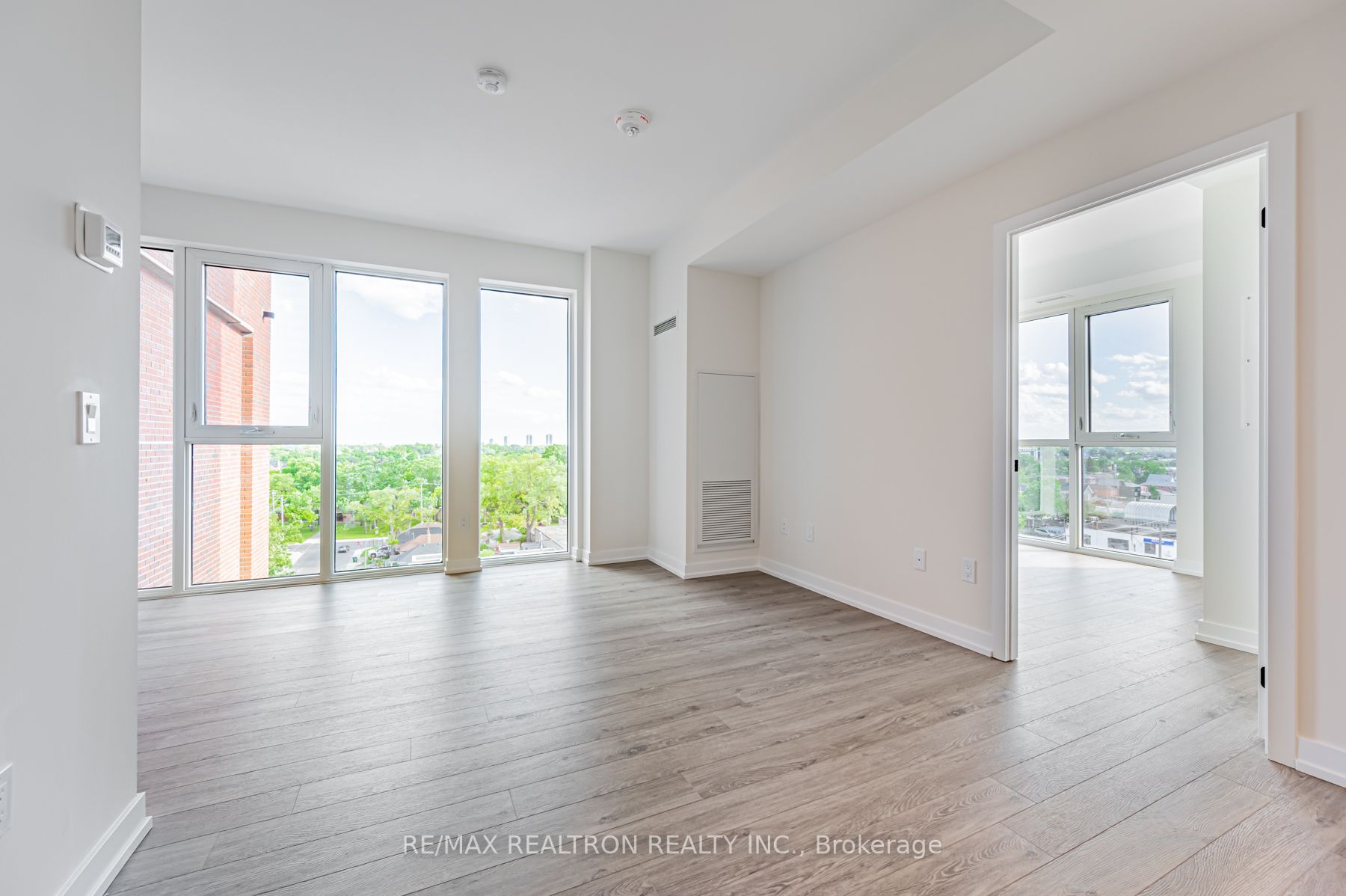 2300 St Clair Avenue W, #803