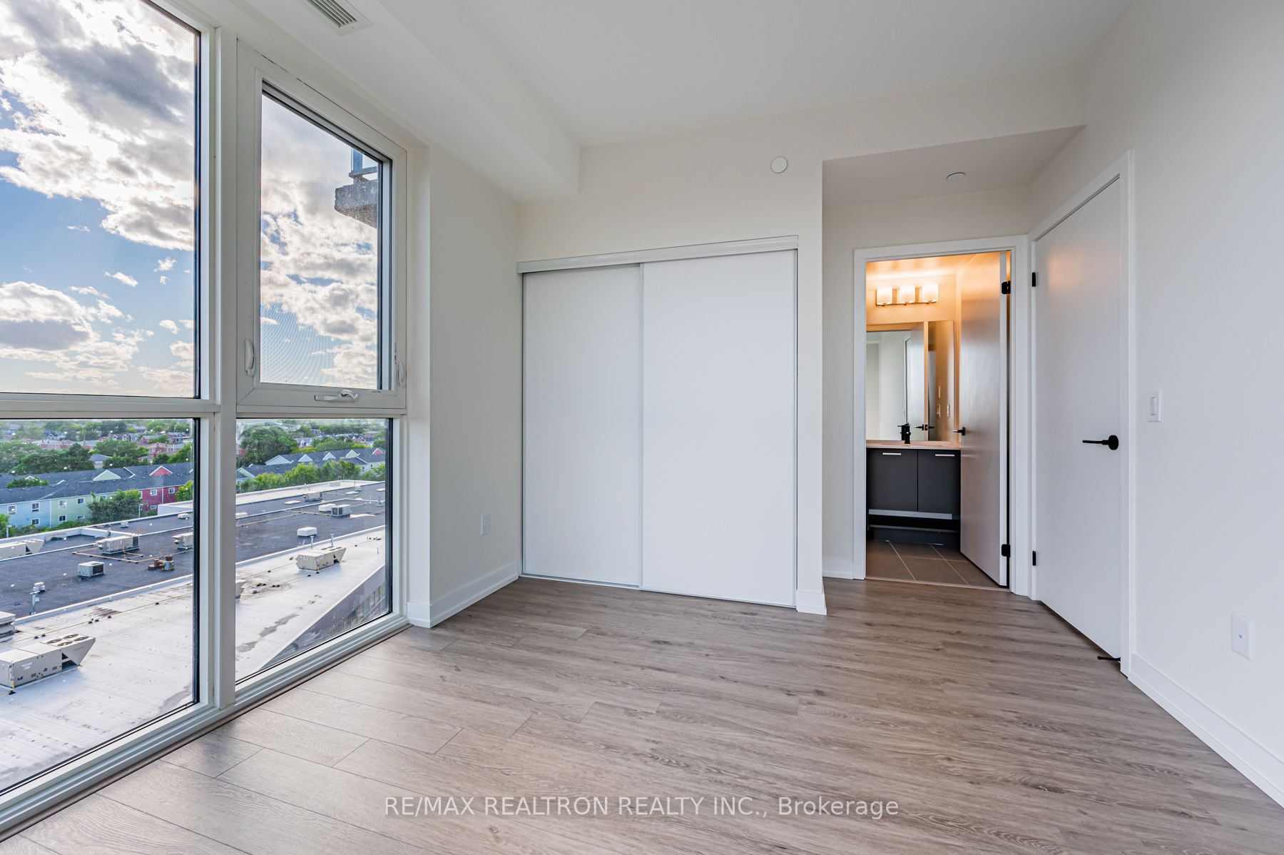 2300 St Clair Avenue W, #803