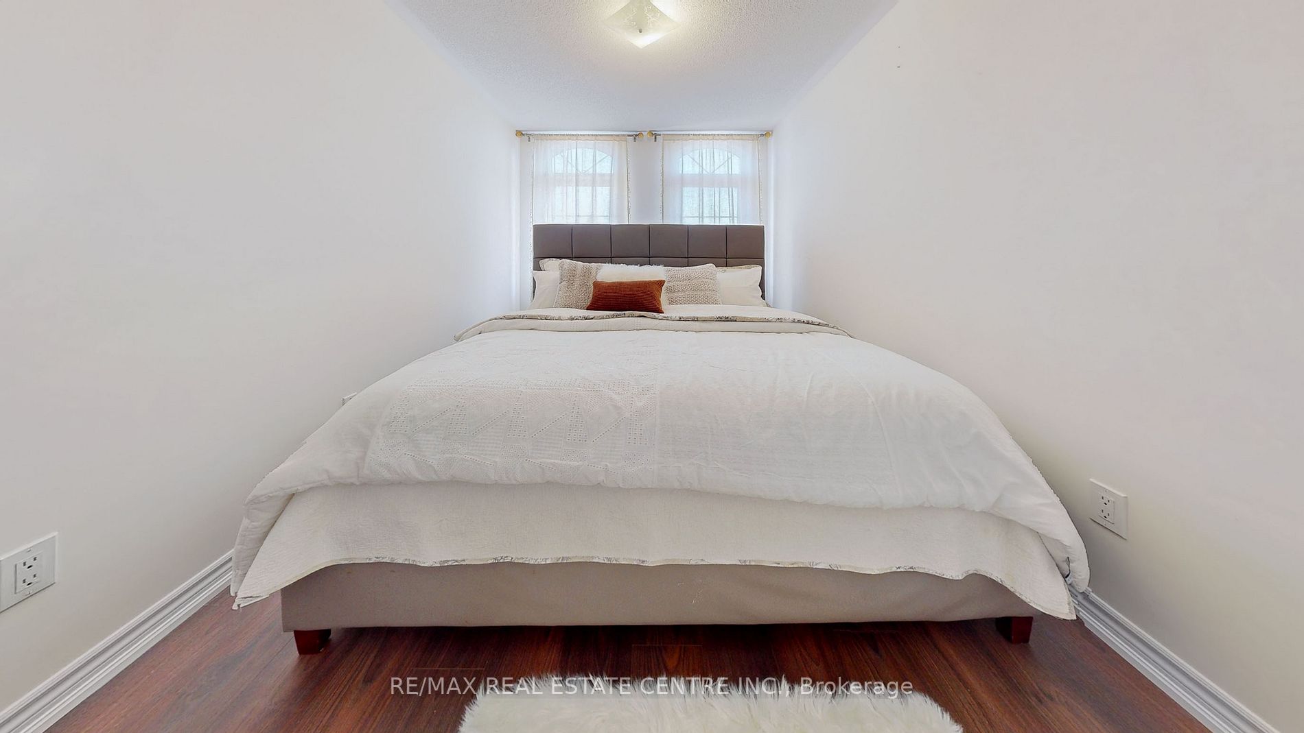 6 Sprucewood Road