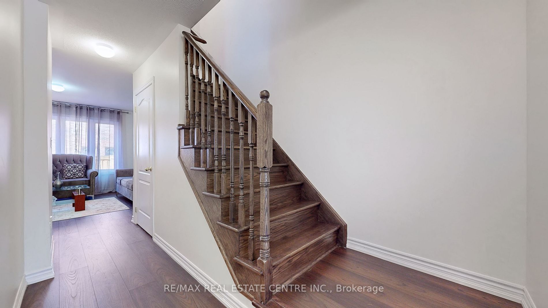 6 Sprucewood Road