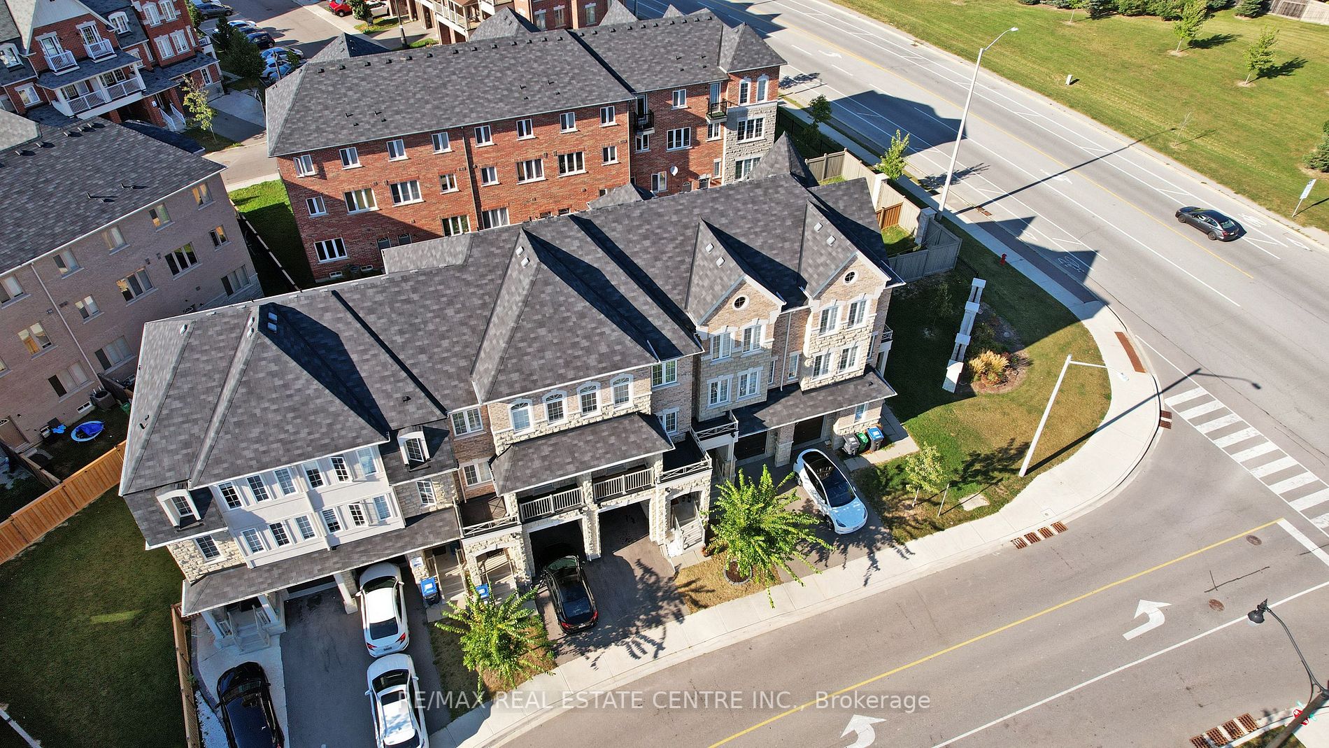 6 Sprucewood Rd