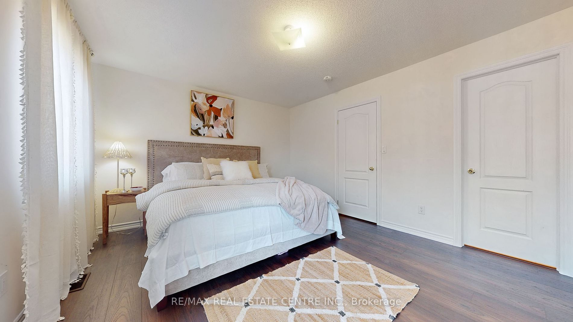 6 Sprucewood Road