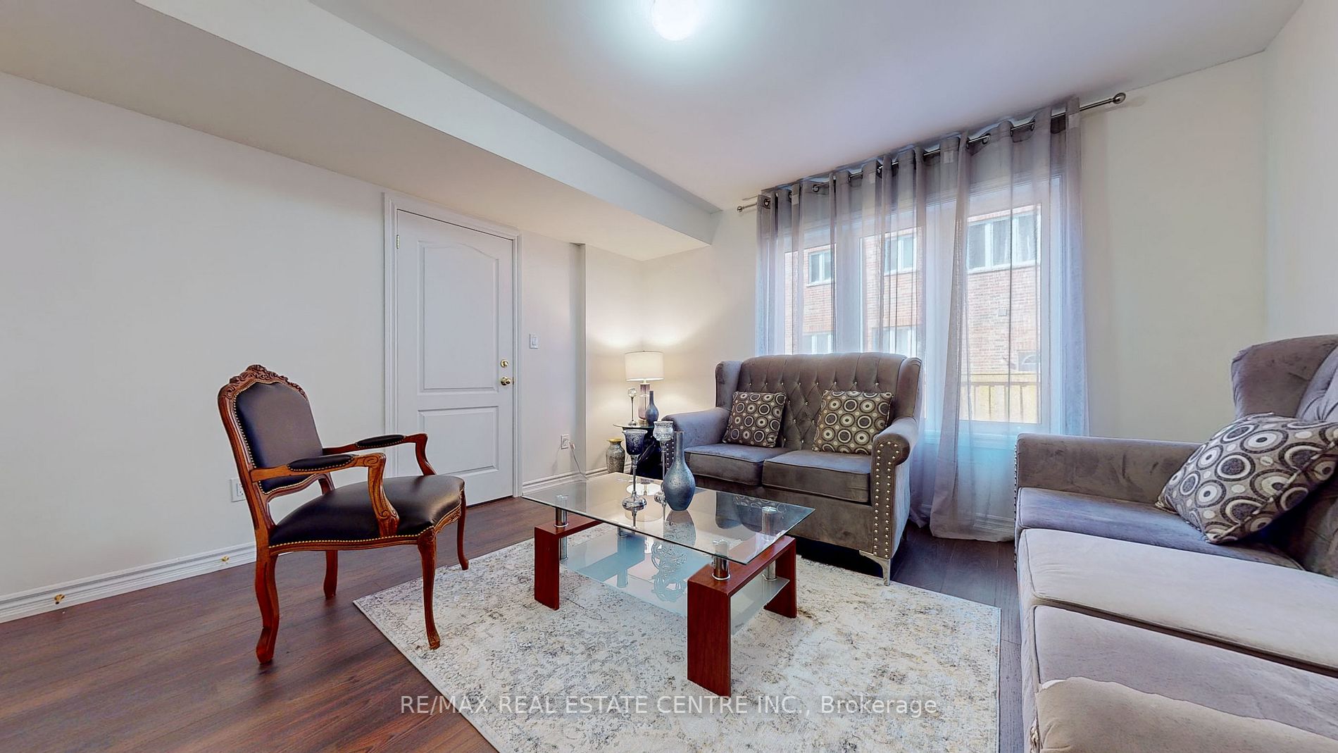 6 Sprucewood Road