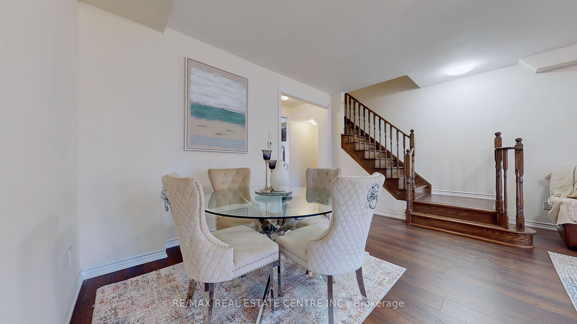 6 Sprucewood Road