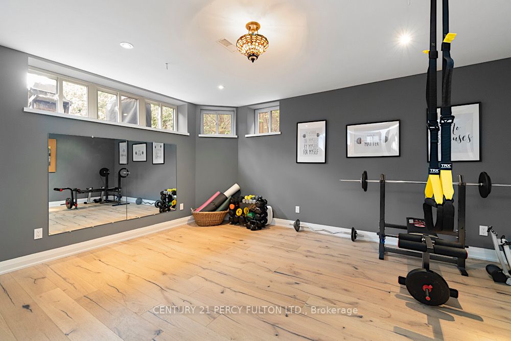 92 Queen Anne Rd