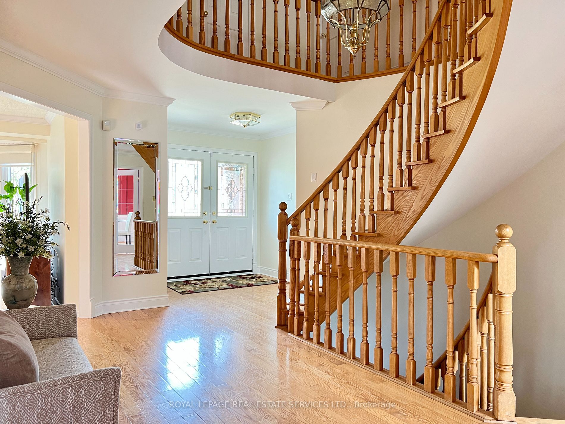 1772 Poets Walk