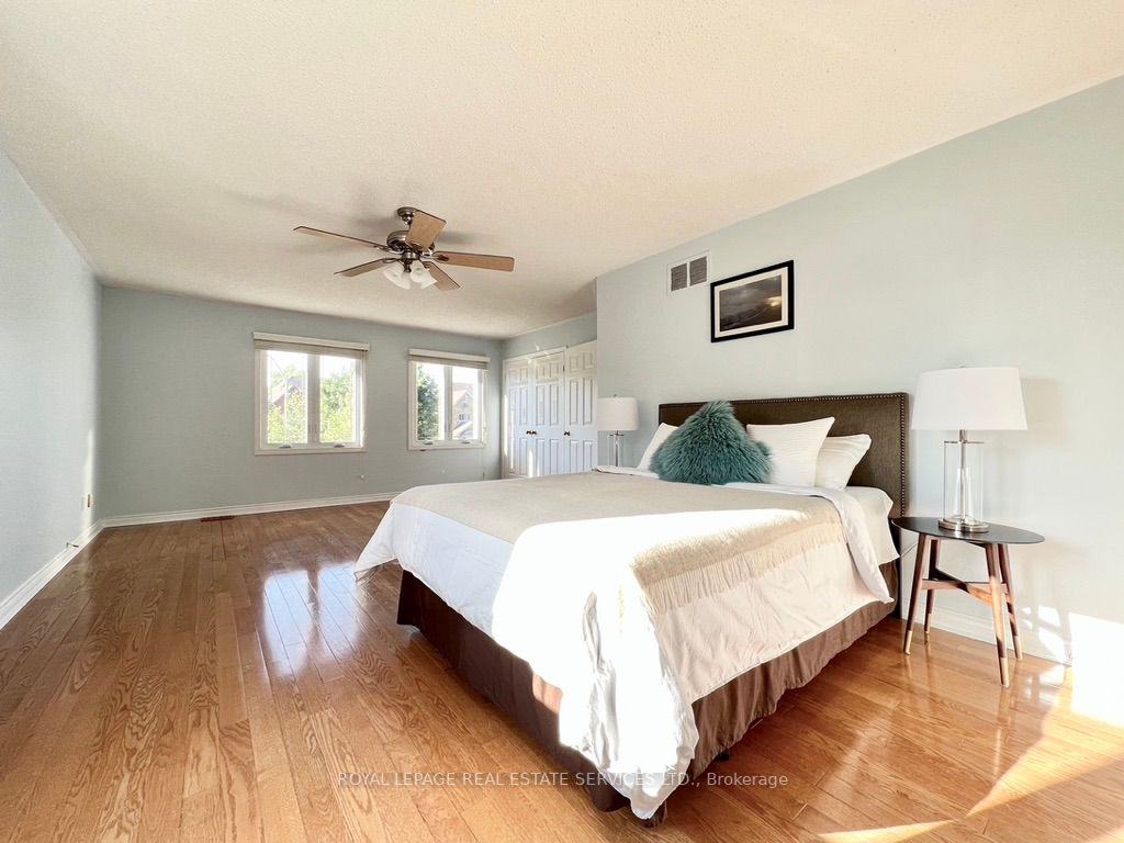 1772 Poets Walk