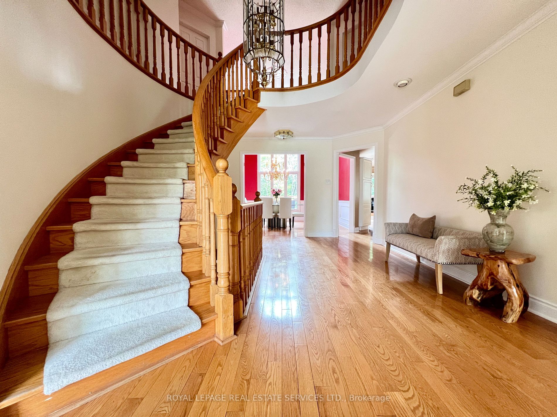 1772 Poets Walk