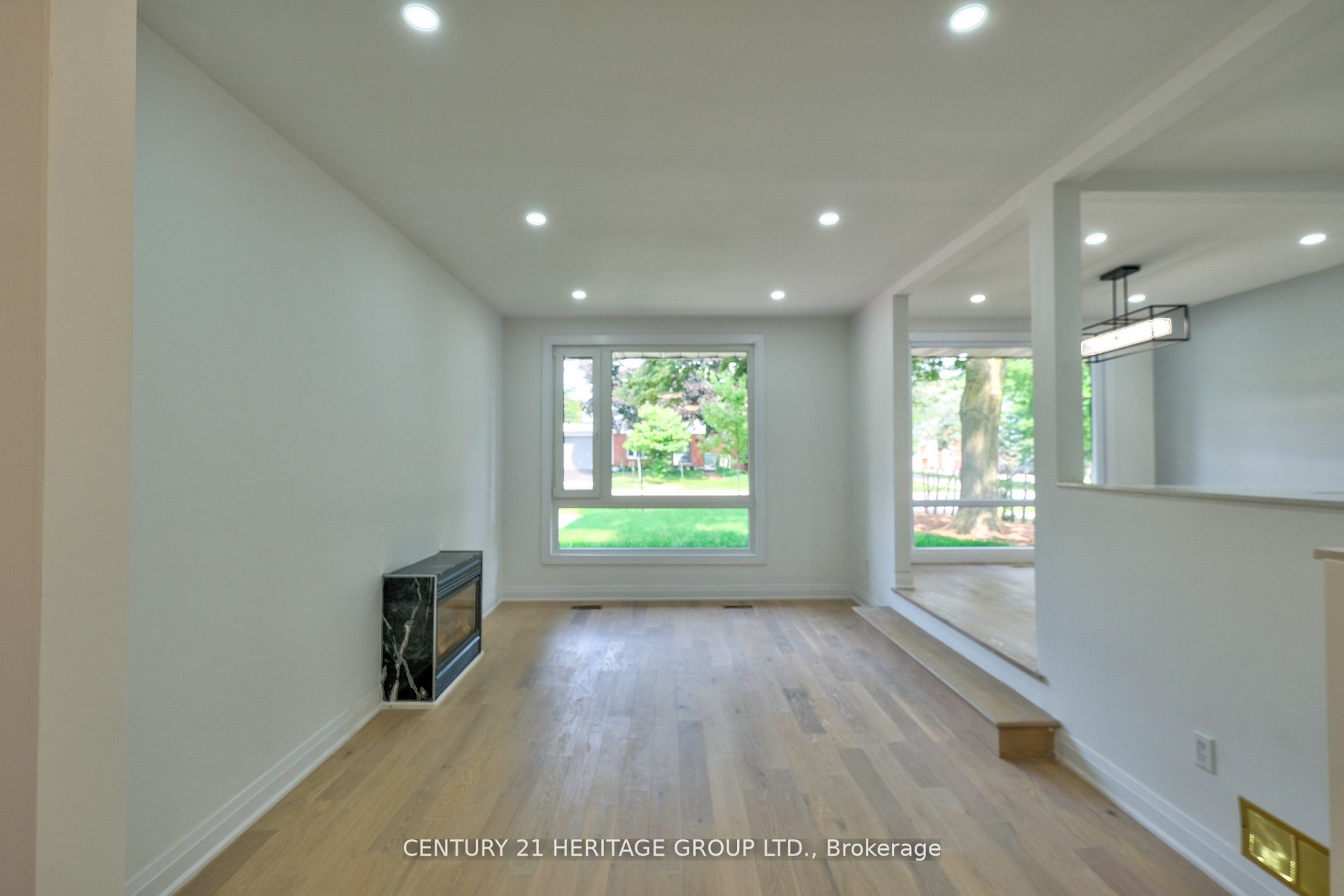 1156 Falgarwood Drive, #Main Fl