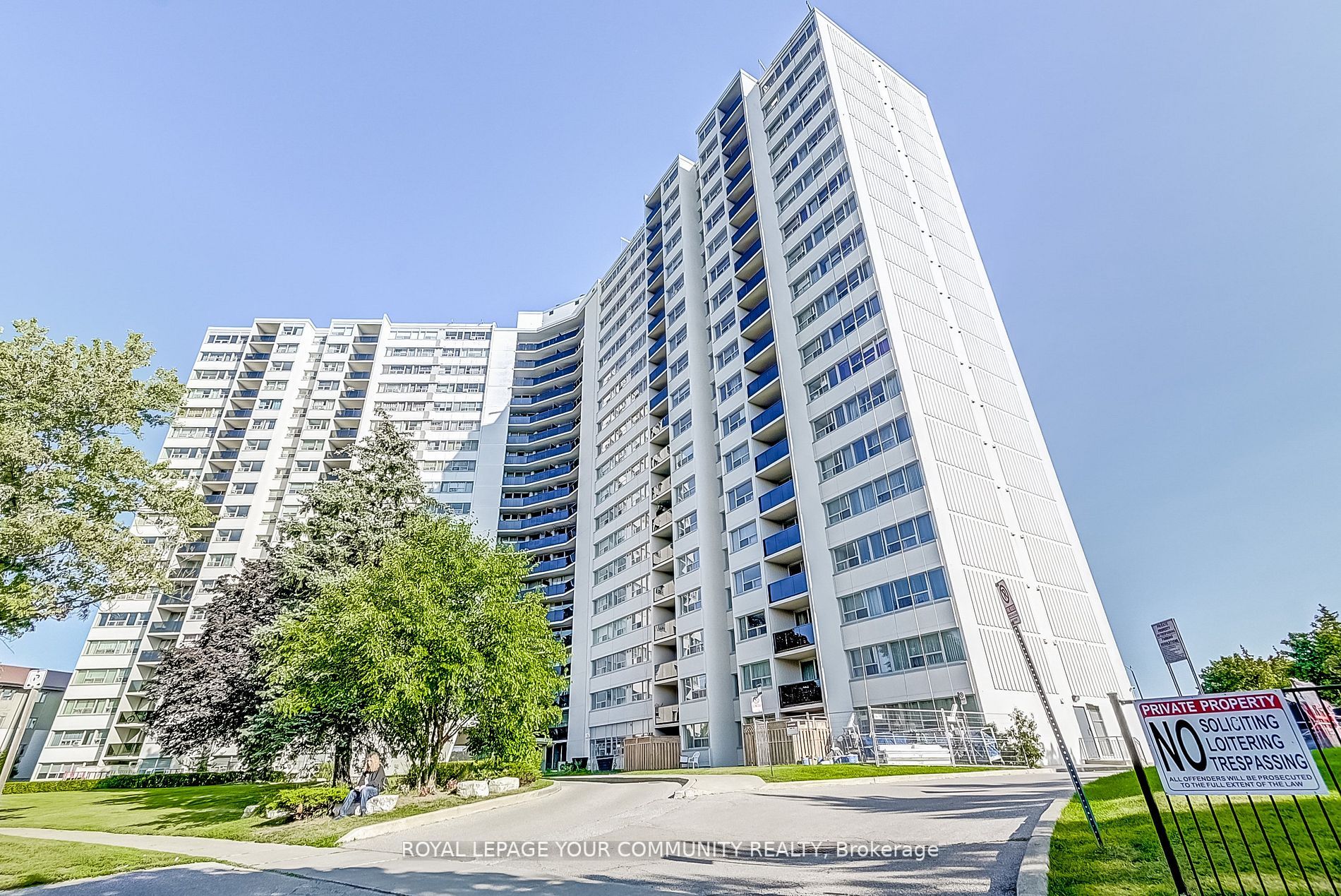 530 Lolita Gdns, #406