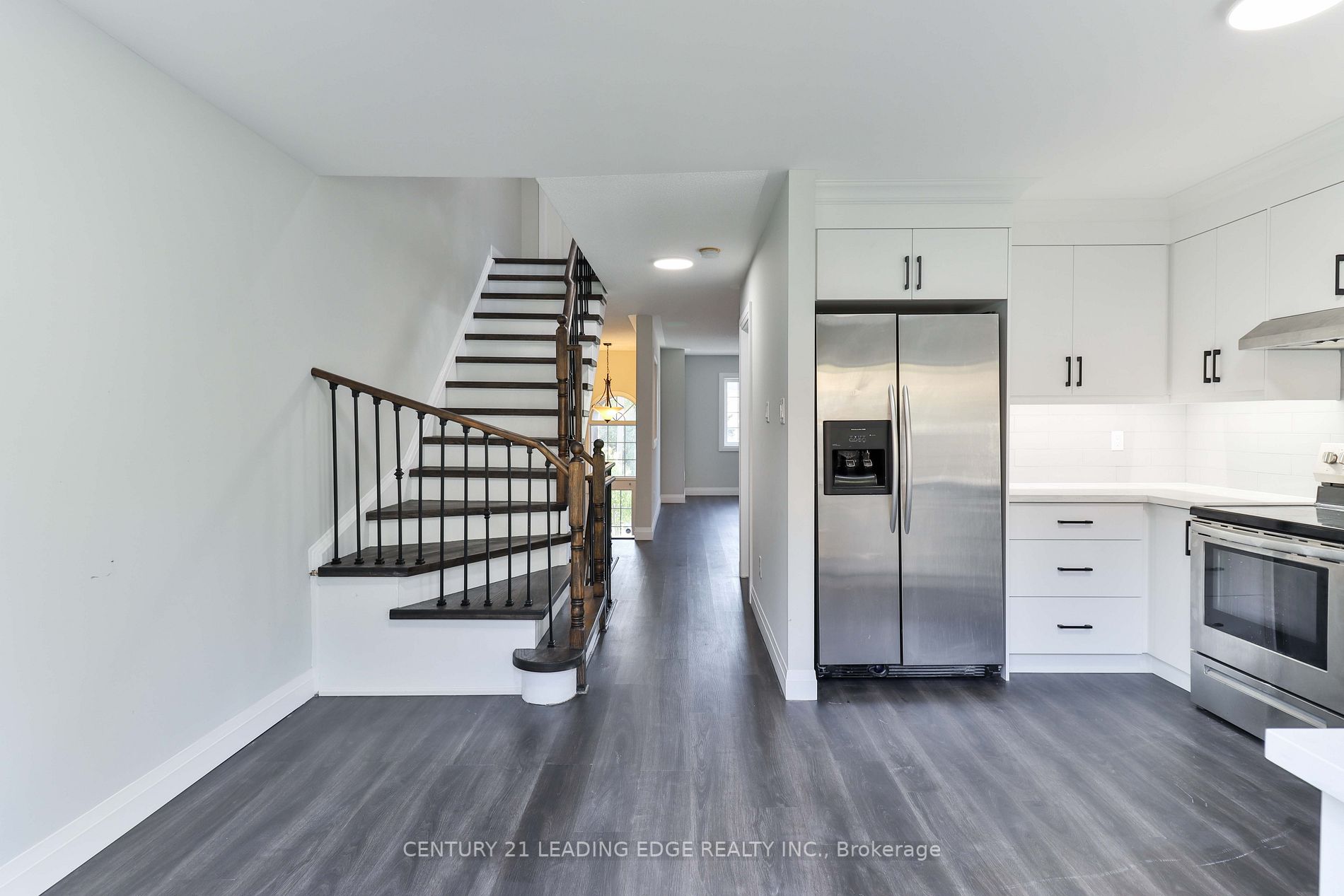 601 Shoreline Dr, #194