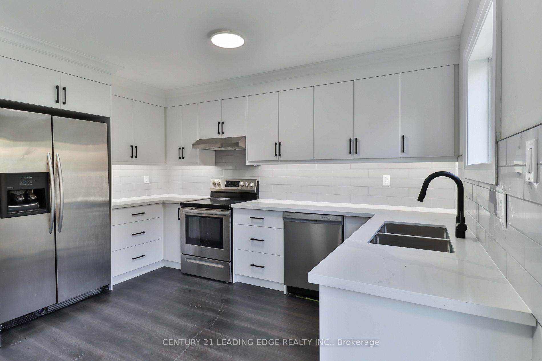 601 Shoreline Dr, #194