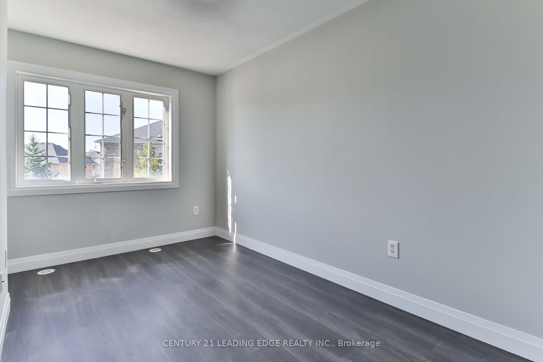 601 Shoreline Dr, #194