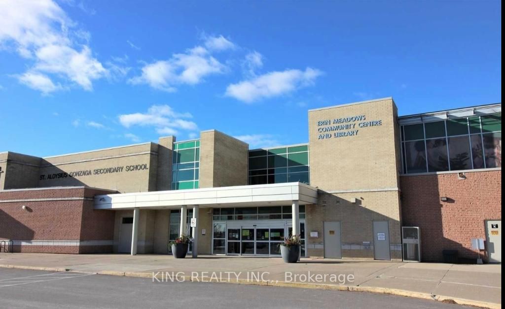 4677 Glen Erin Drive, #1803